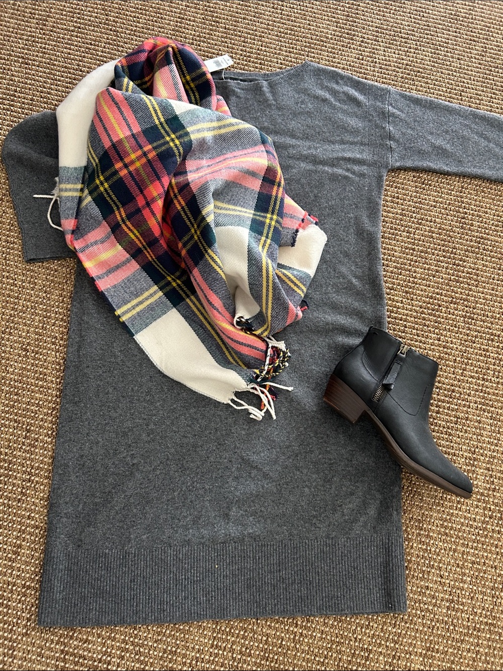 Banana Republic NWT grey sweater dress- size SMALL